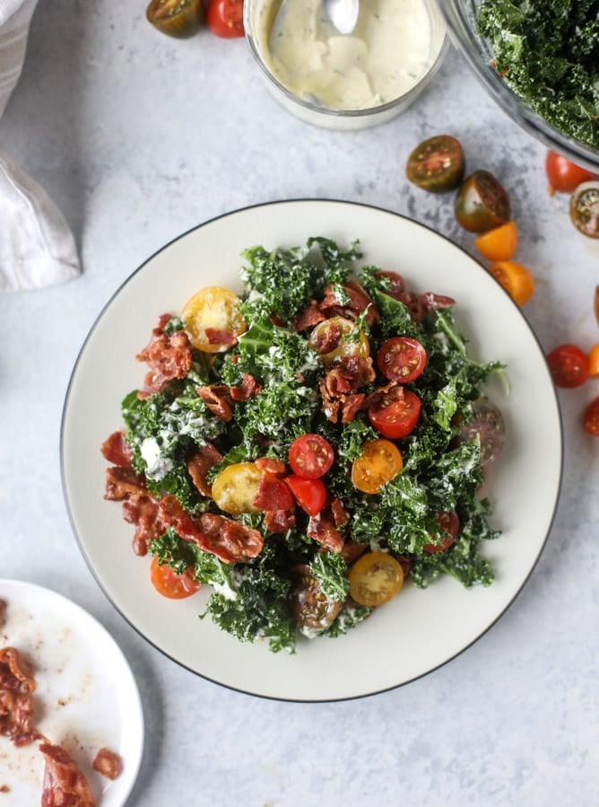 BLT shredded kale salad with greek yogurt ranch I howsweeteats.com