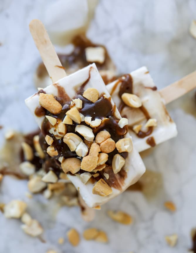 coconut chocolate caramel cashews pops I howsweeteats.com 