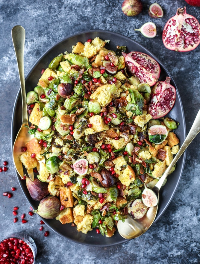 brussels, bacon and cornbread panzanella salad I howsweeteats #thanksgiving #salad #sidedish