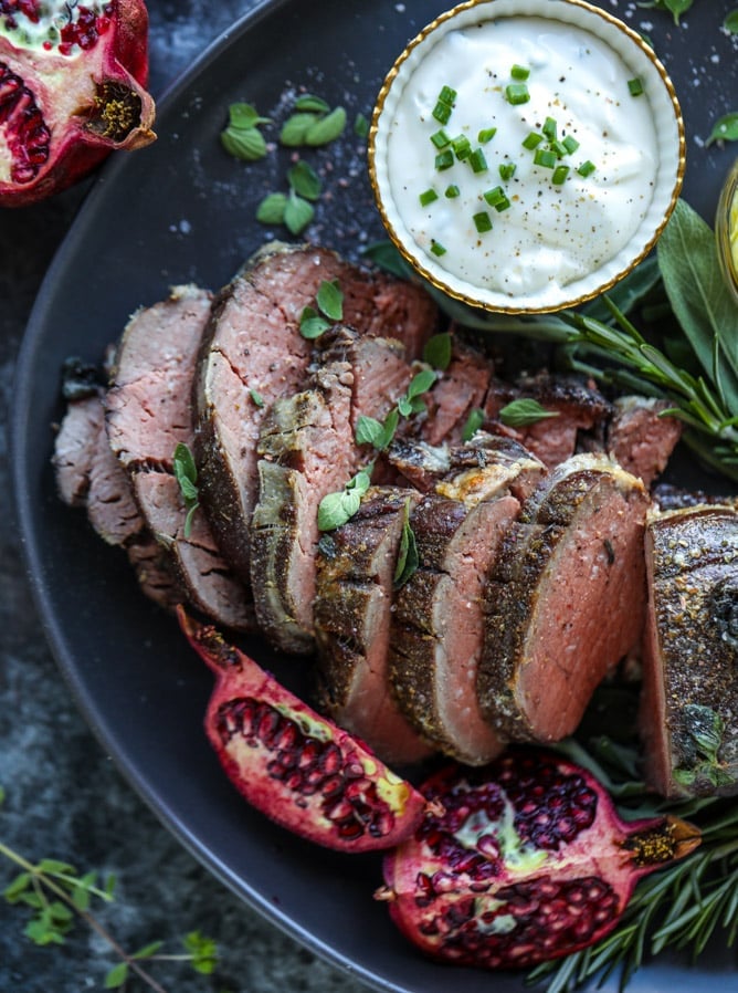 herb and butter roasted beef tenderloin I howsweeteats.com #beef #tenderloin #christmas #holidays #filet