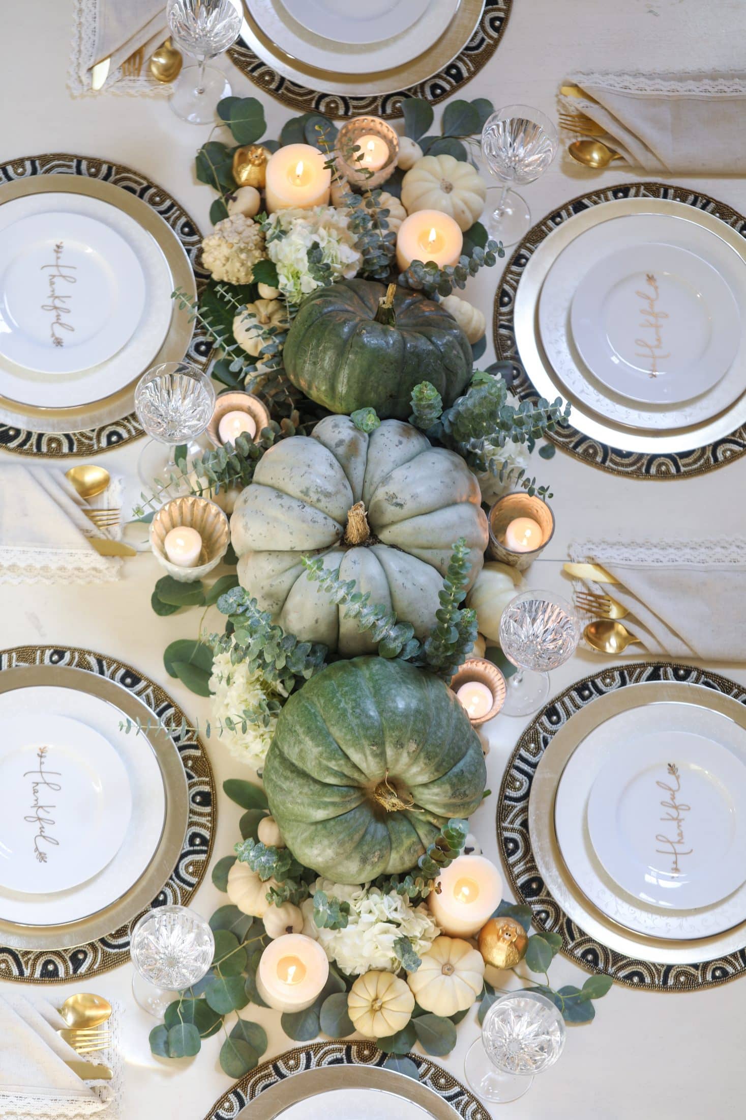 This is my go-to holiday entertaining guide for the season! 16 brand new exclusive recipes, all of my tips and tricks for hosting during the holidays along with my entertaining cheat sheet to make the season so much fun! I howsweeteats.com