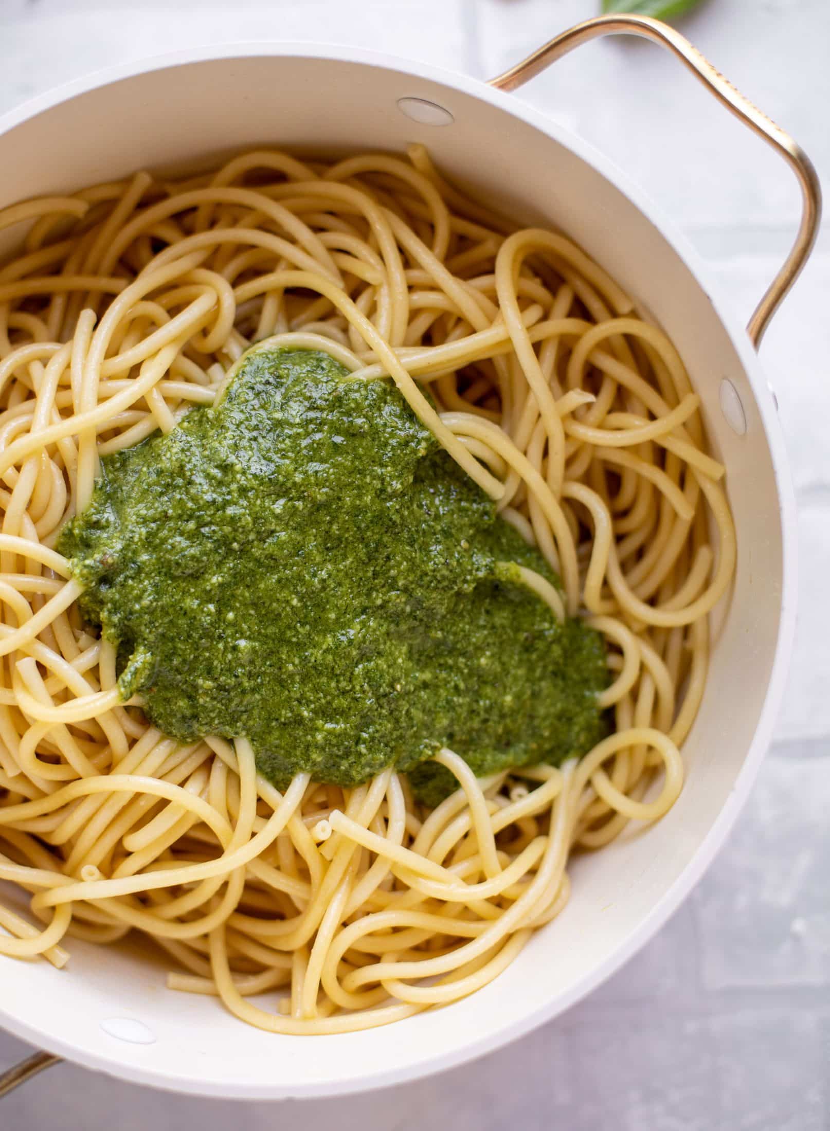 pesto on bucatini
