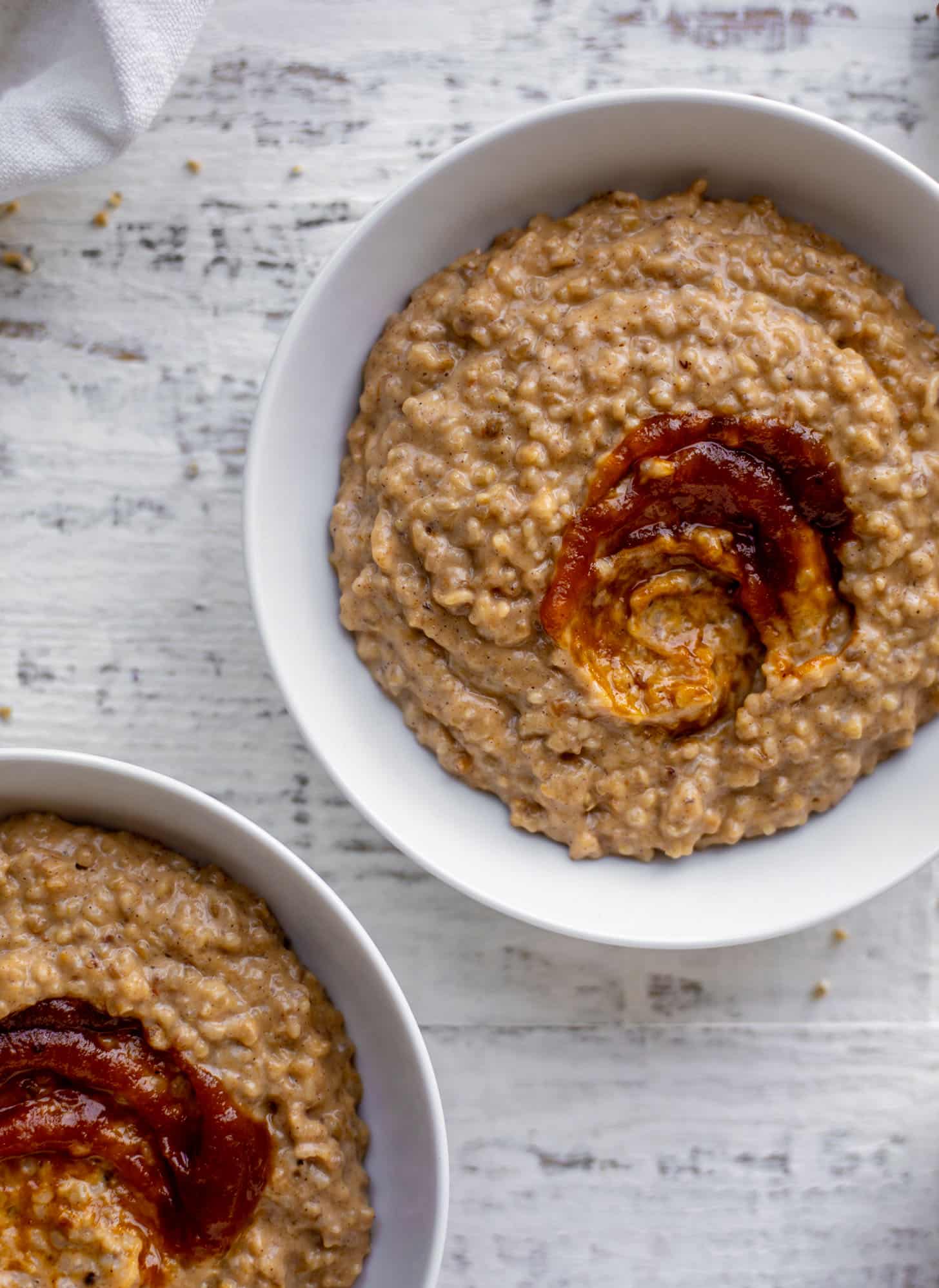 pumpkin pie oatmeal with pumpkin butter