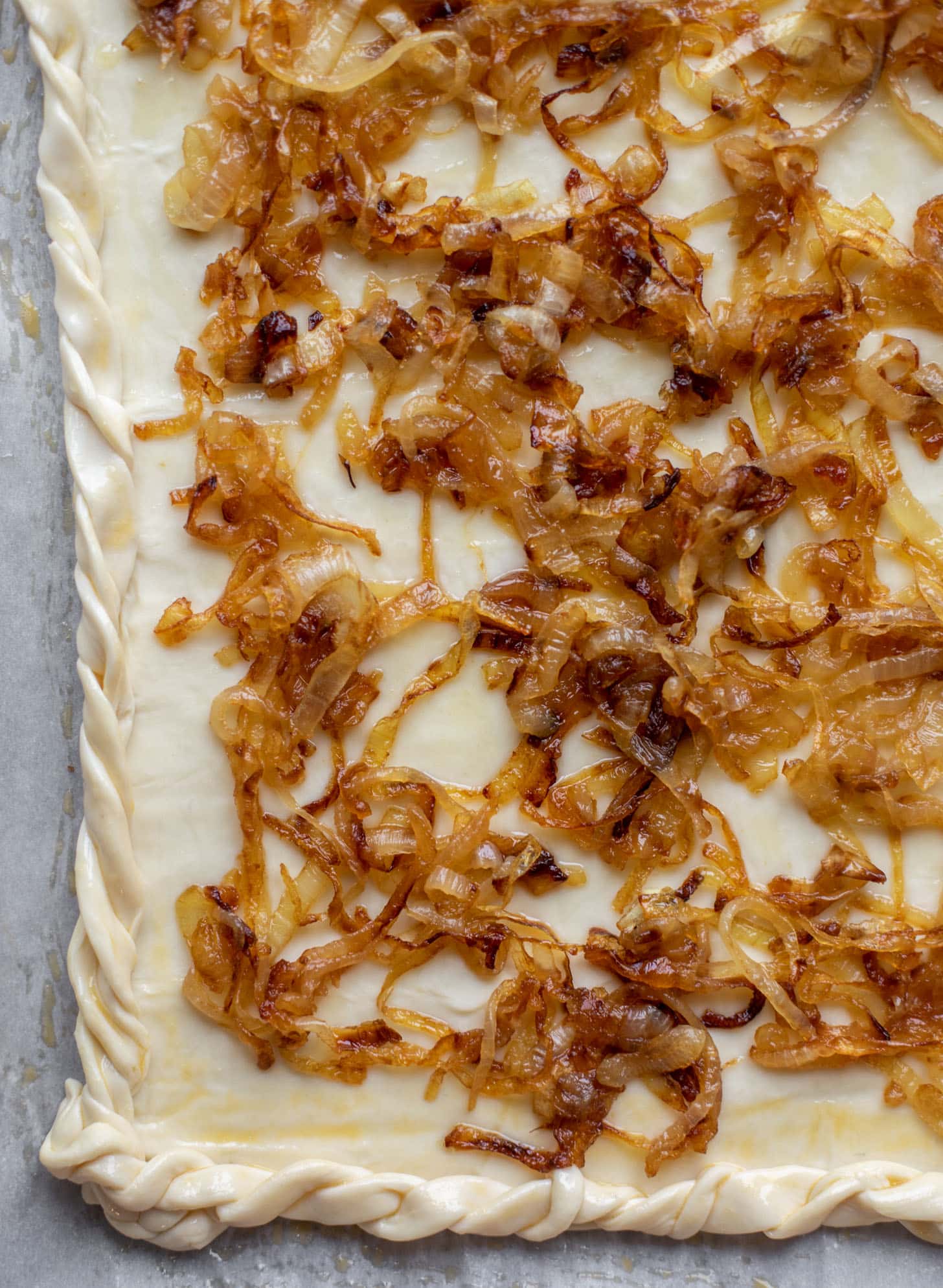 caramelized onions on puff pastry