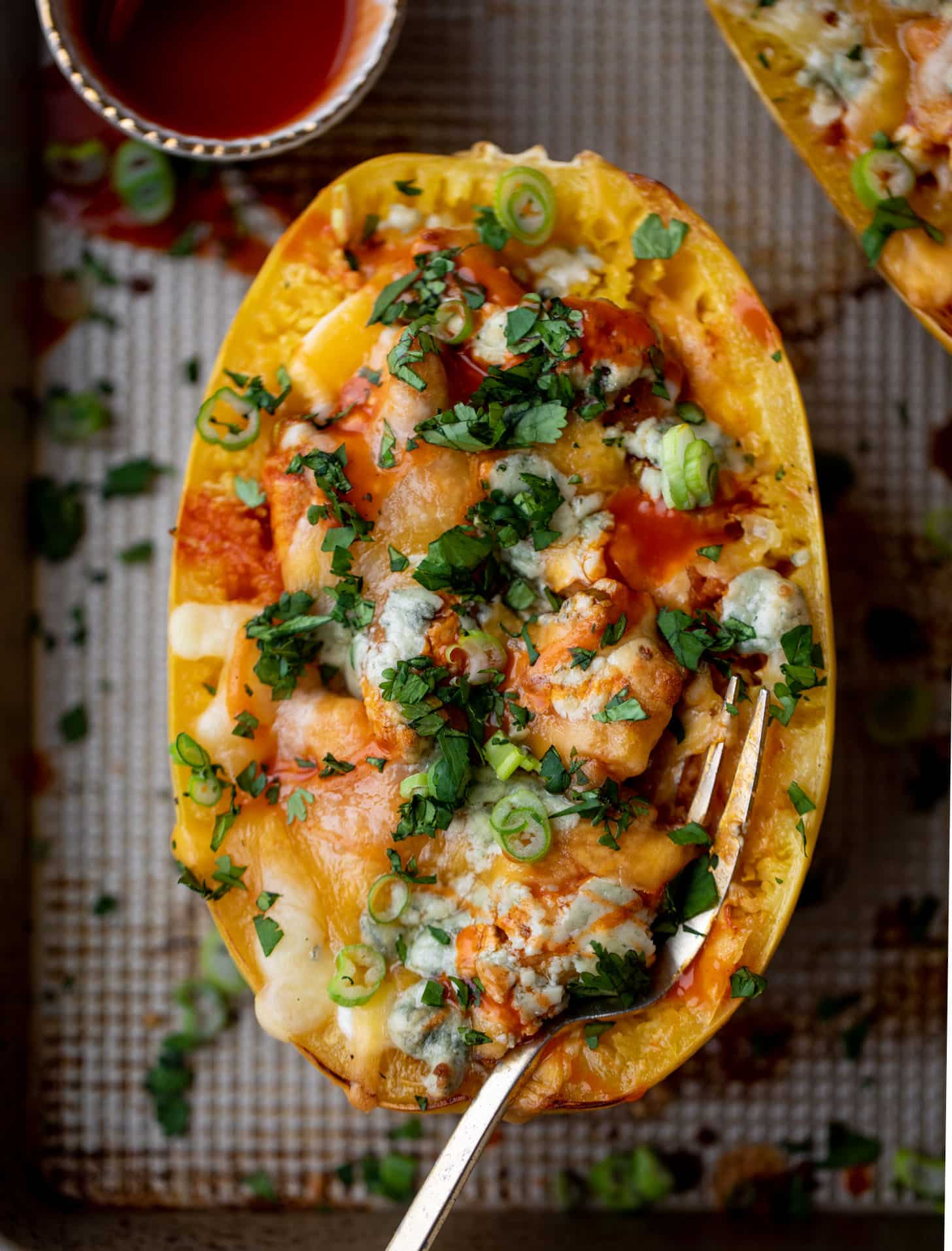 buffalo chicken spaghetti squash