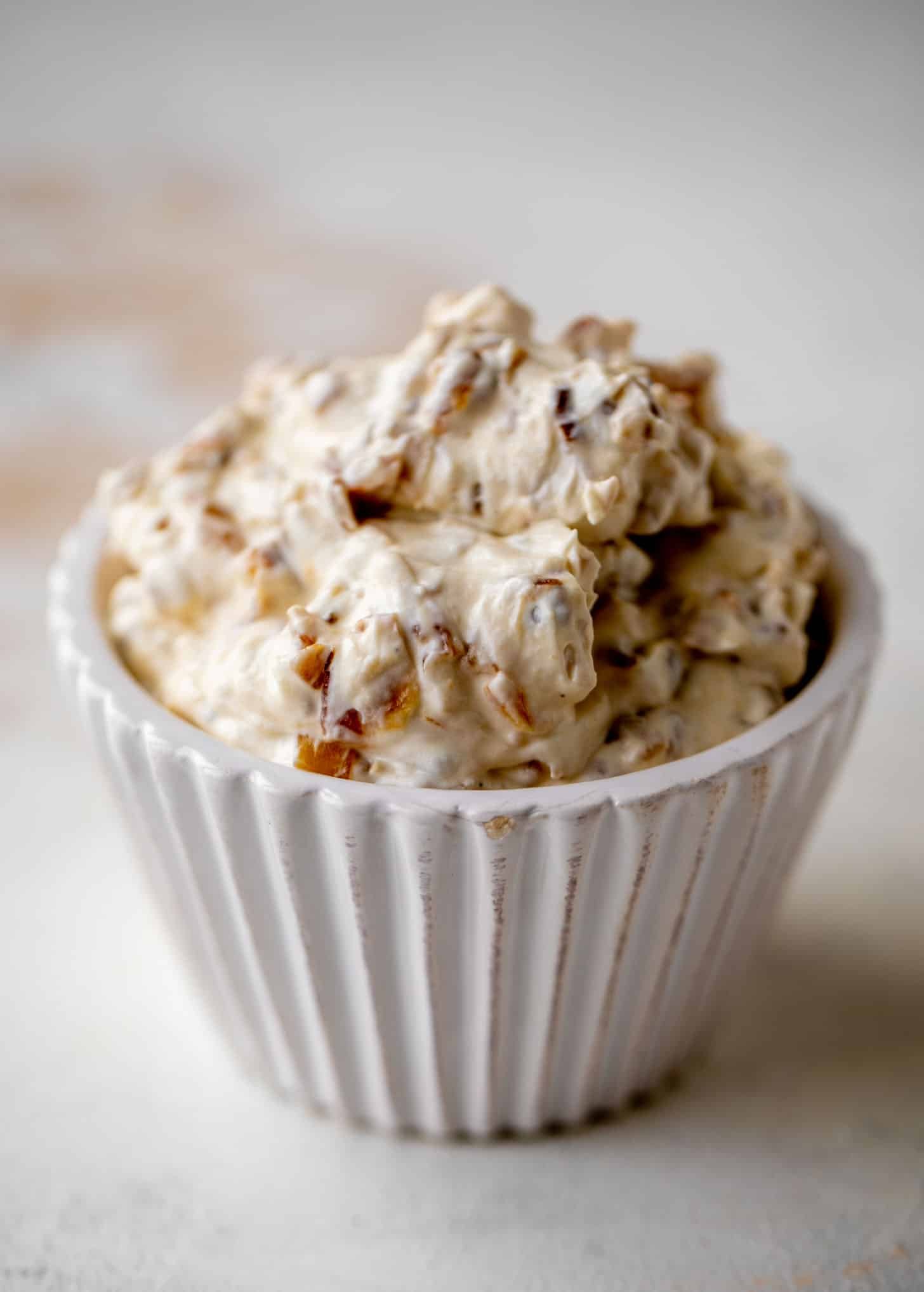 the best caramelized onion dip