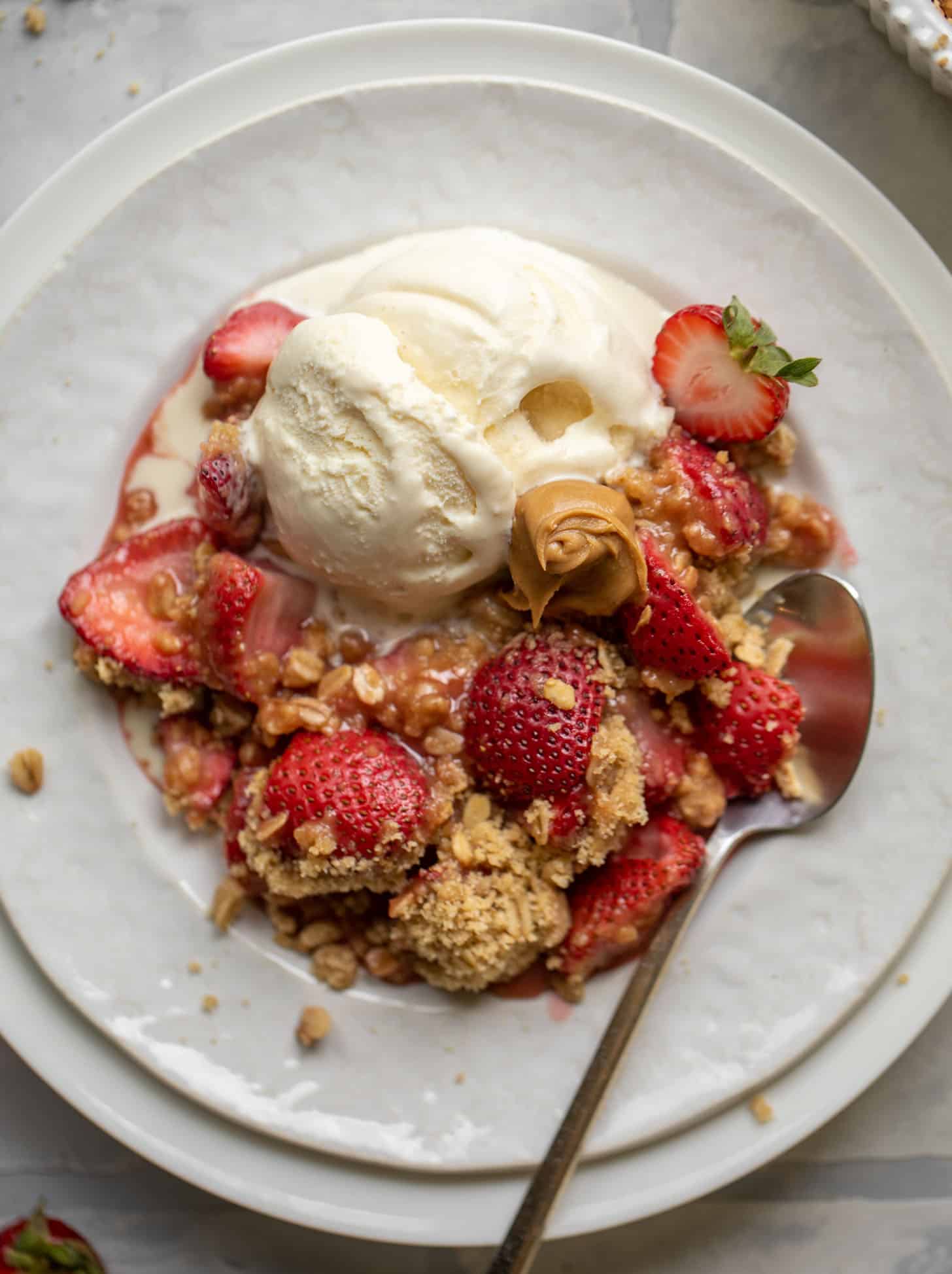 peanut butter jelly crumble