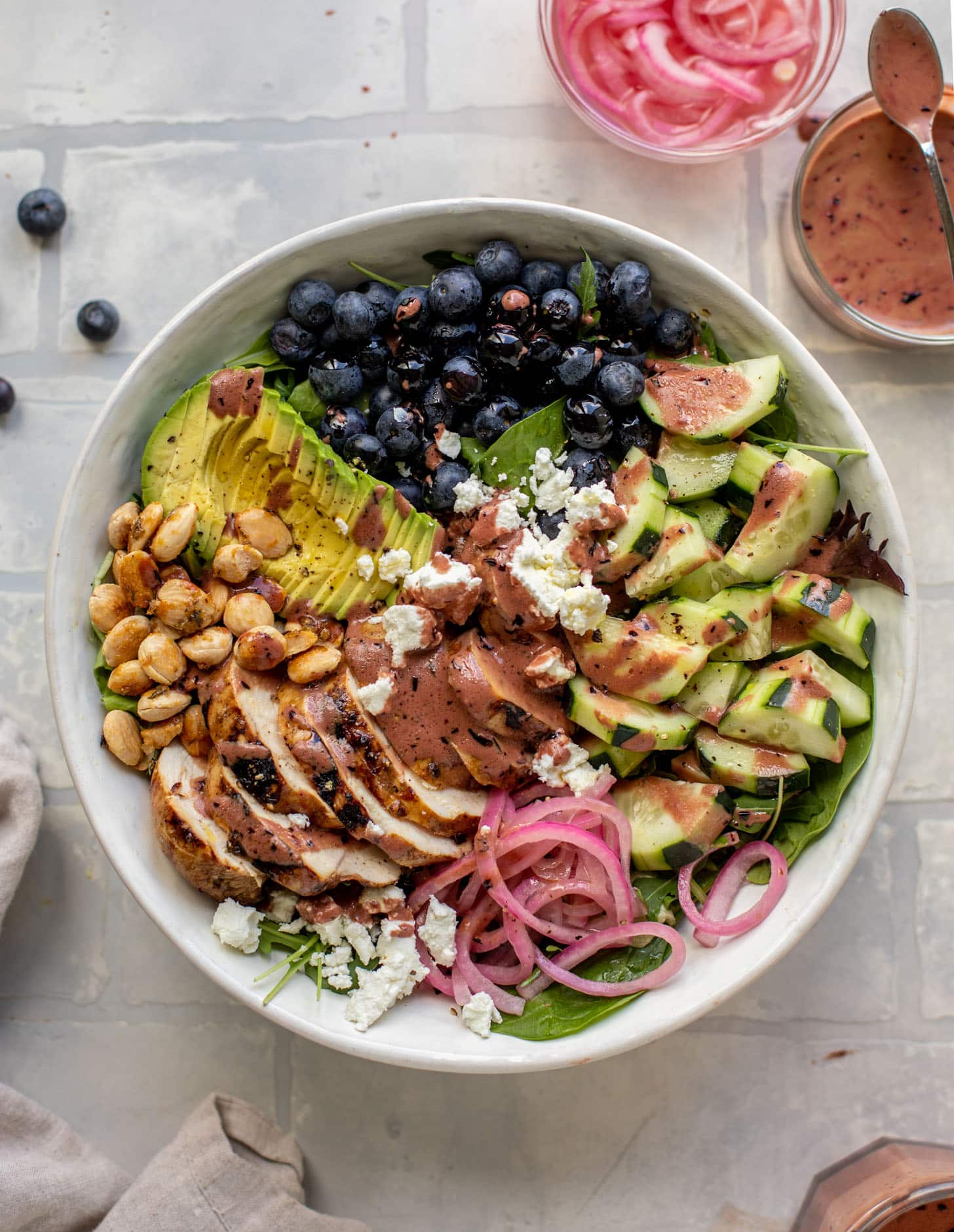 grilled chicken blueberry salad