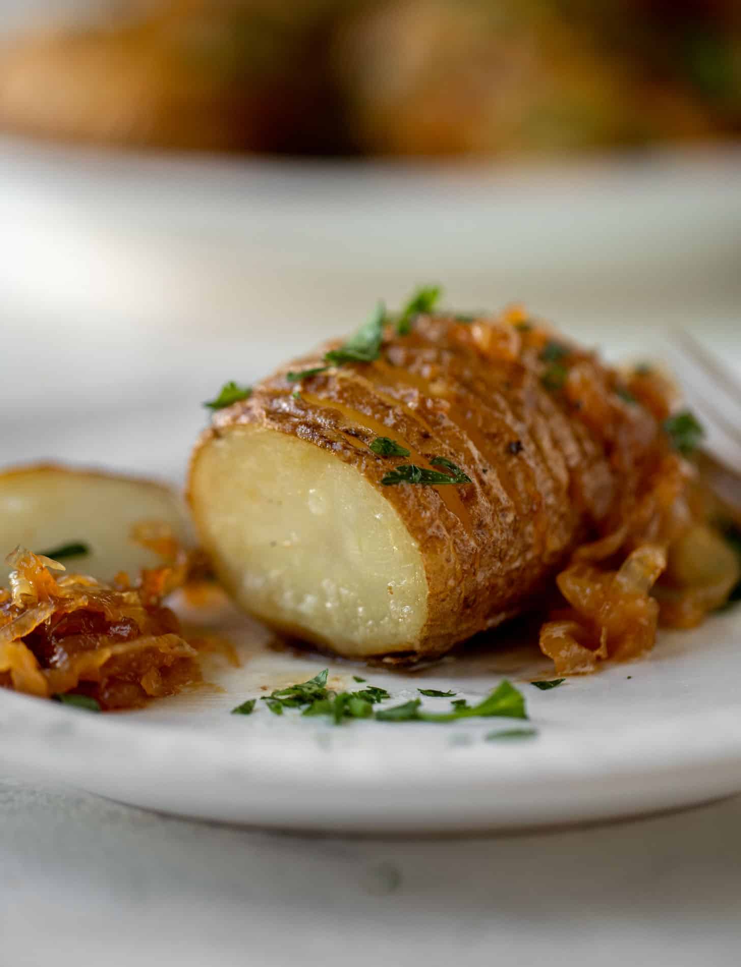 garlic brown butter hasselback potatoes