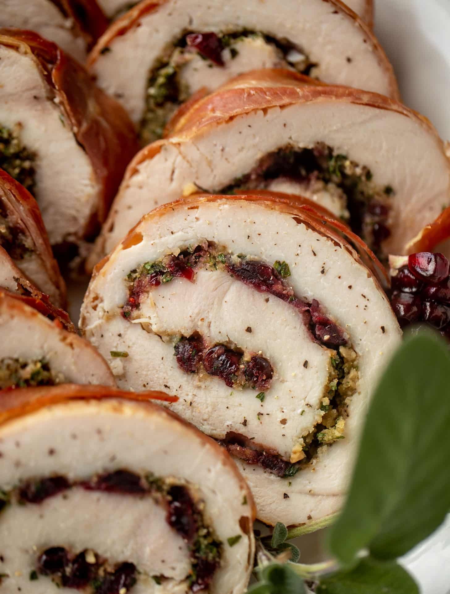 prosciutto wrapped stuffed turkey breast