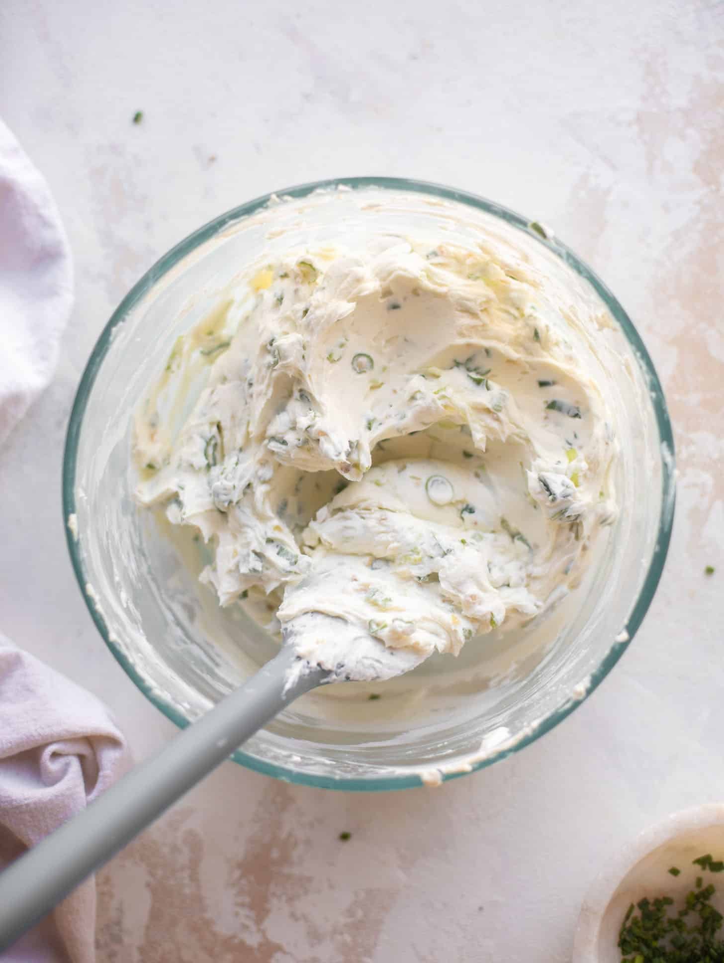 garlic scallion cream cheese