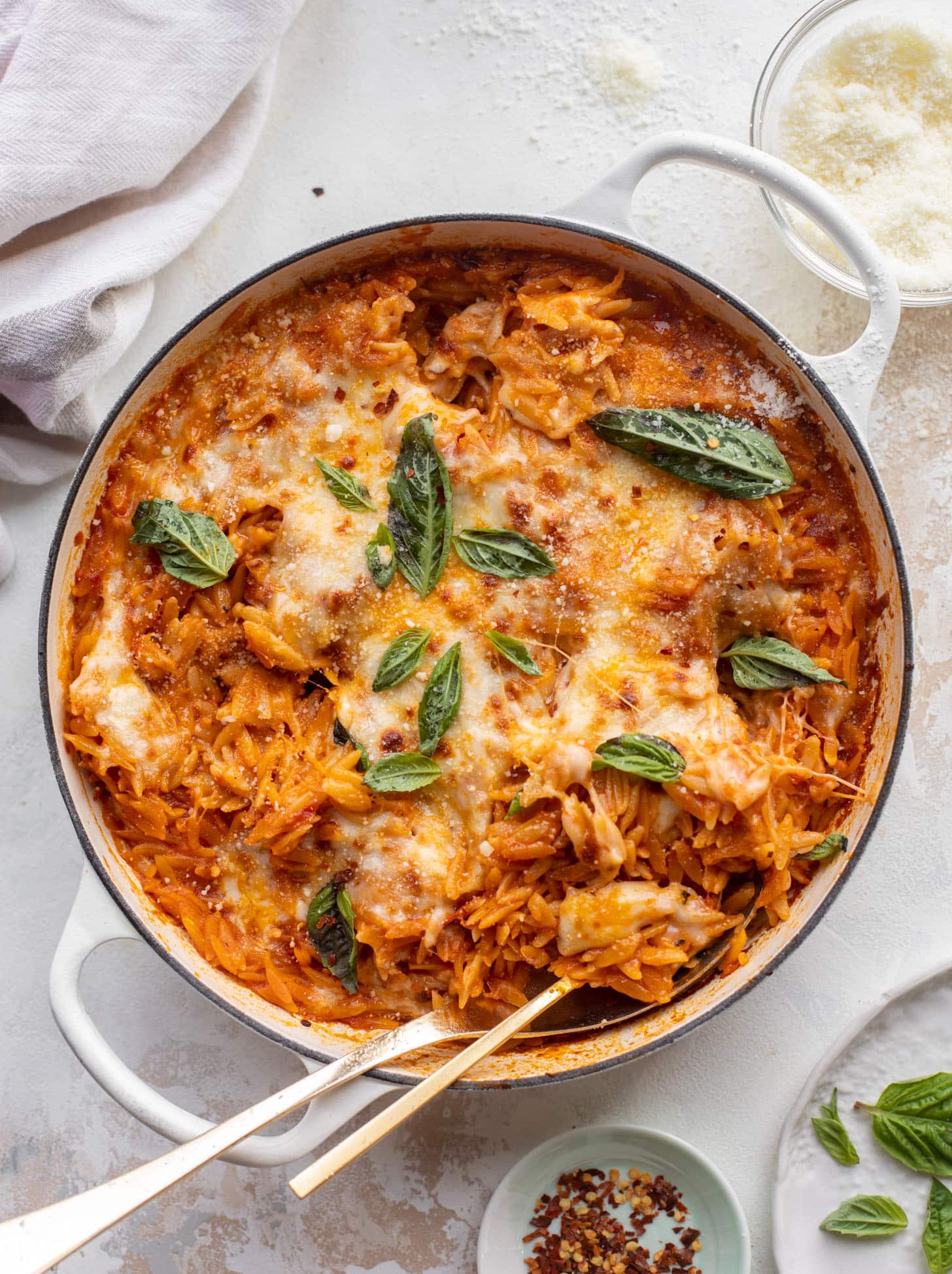 cheesy tomato basil baked orzo