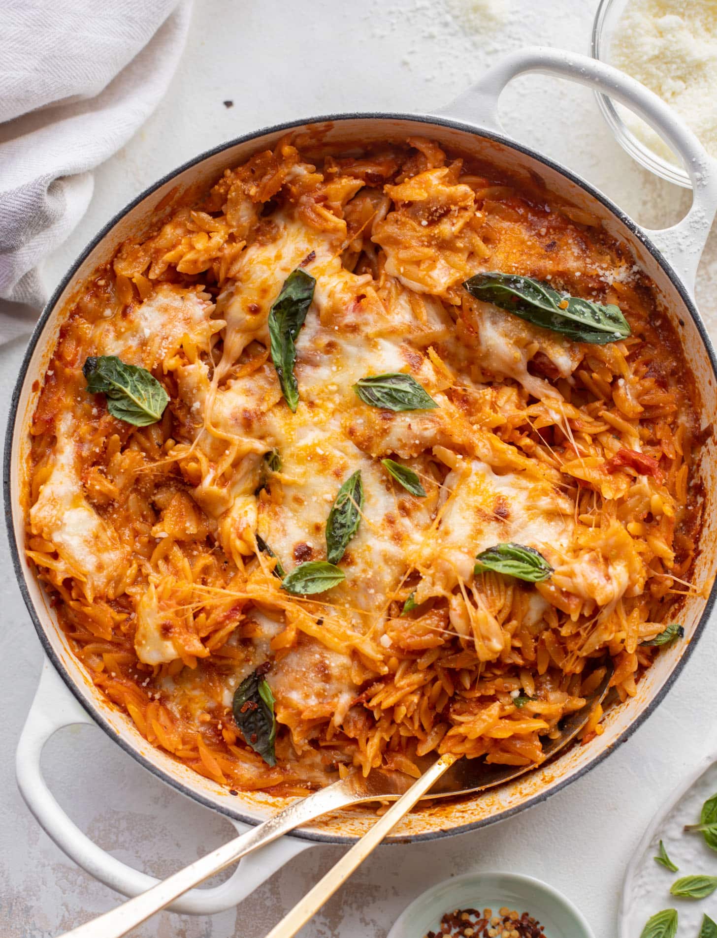 cheesy tomato basil baked orzo