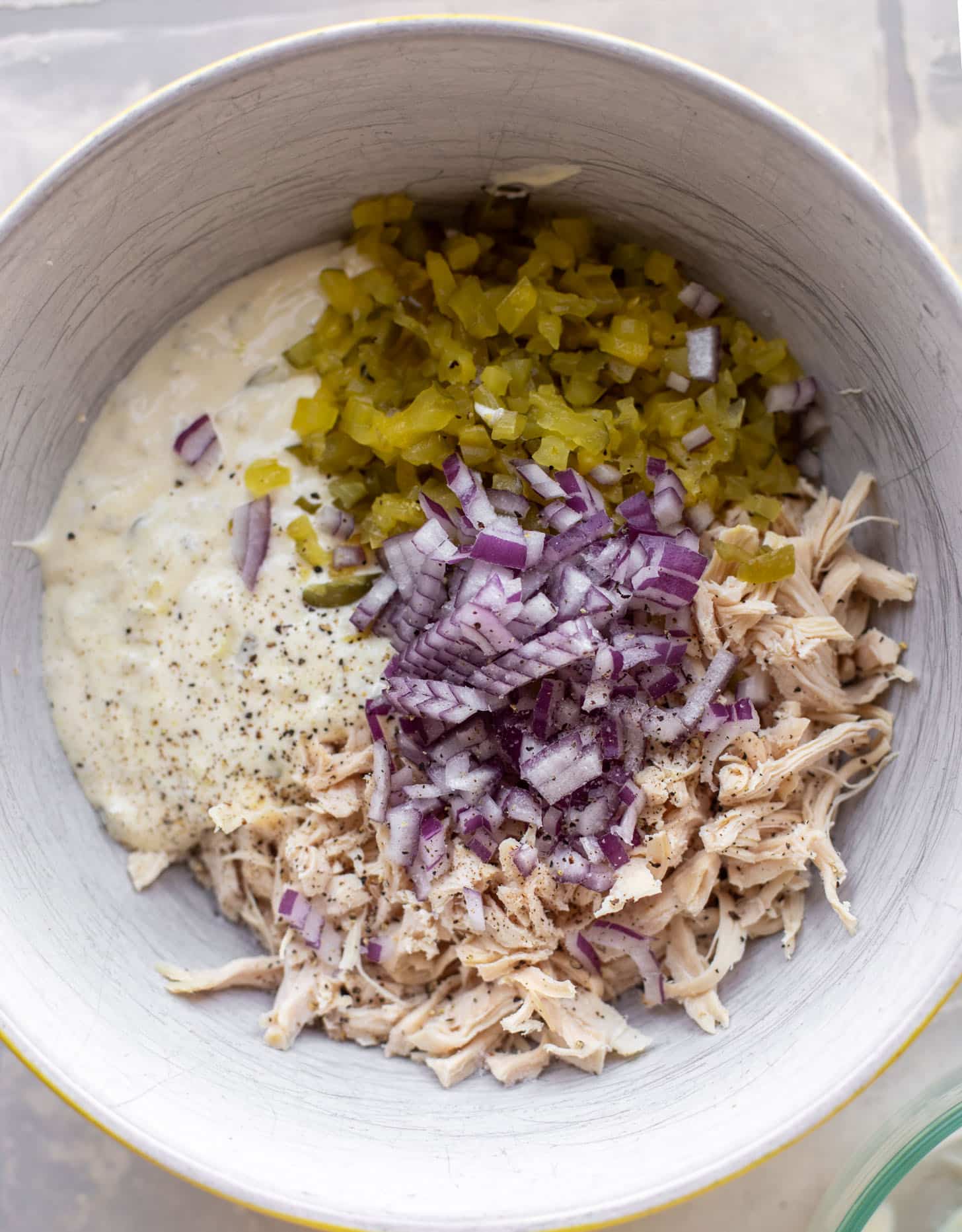 dill pickle chicken salad ingredients