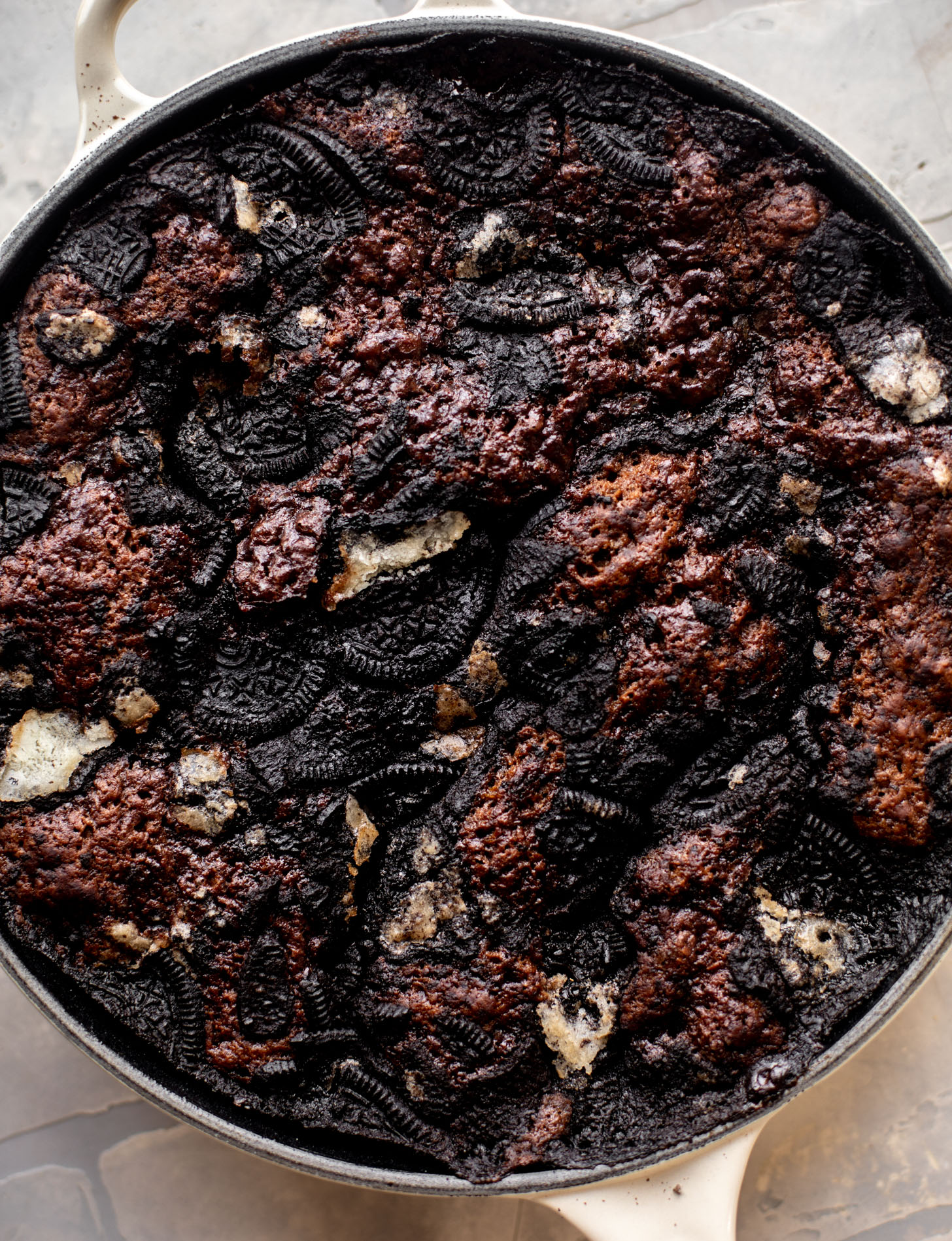 oreo chocolate cobbler