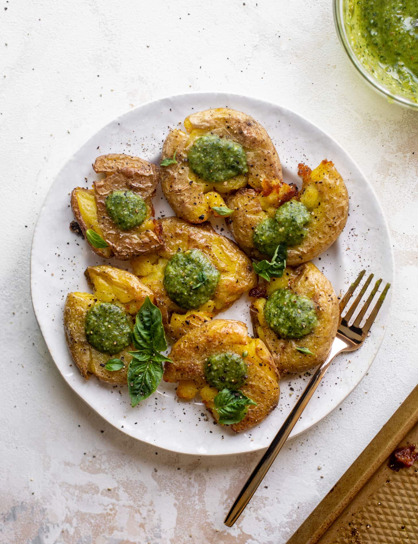 crispy pesto smashed potatoes