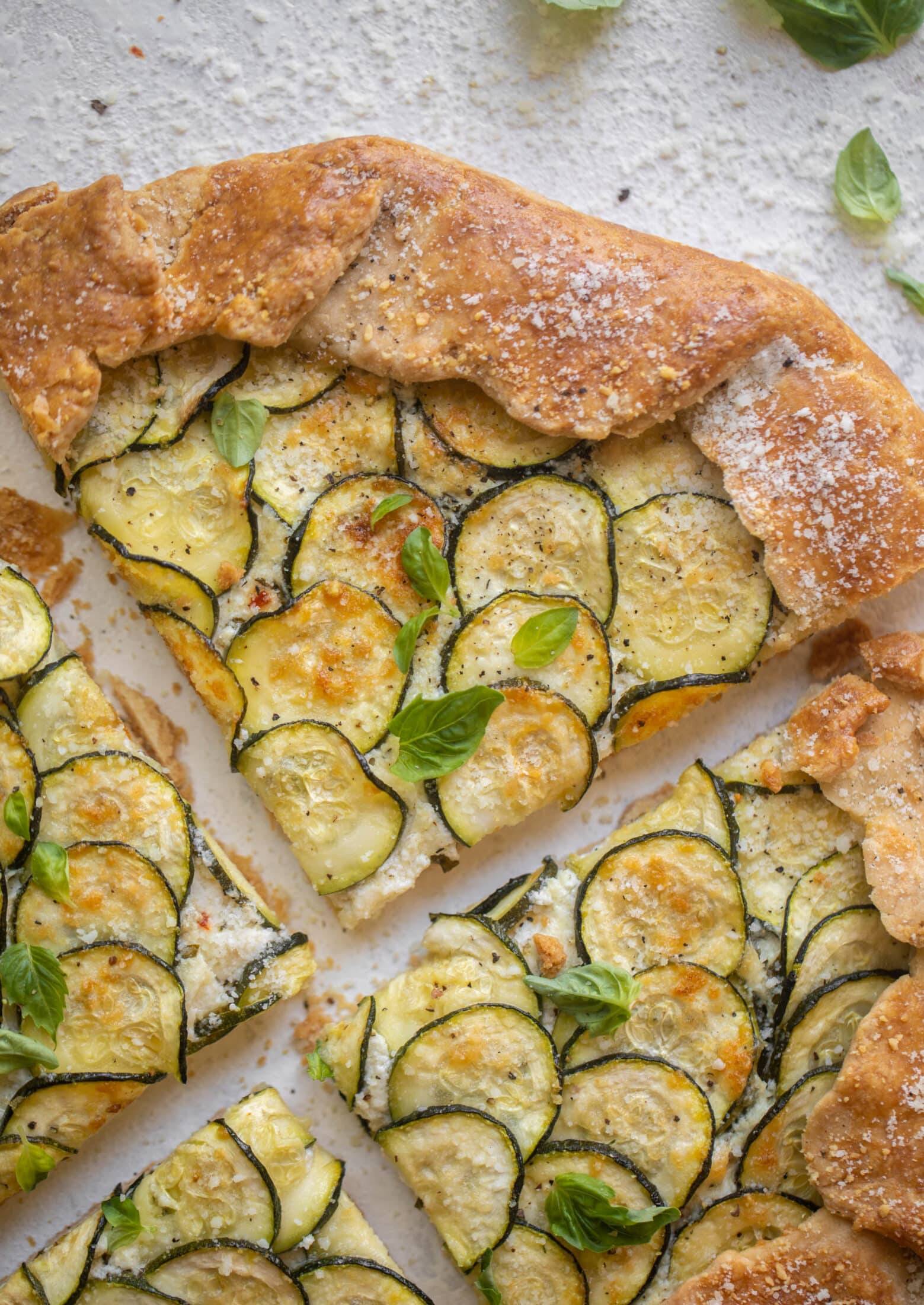 zucchini ricotta crostada