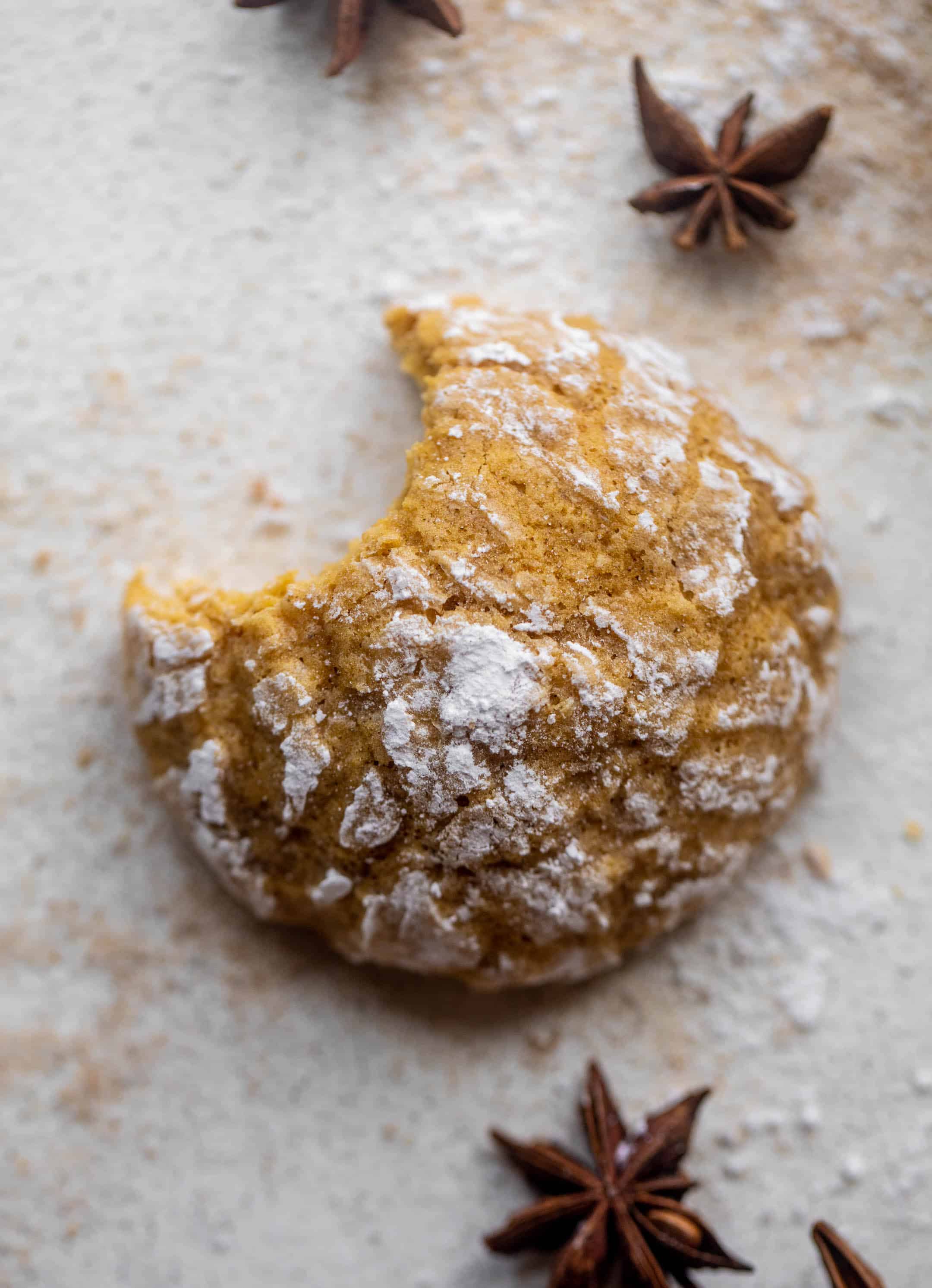 pumpkin chai crinkle cookies
