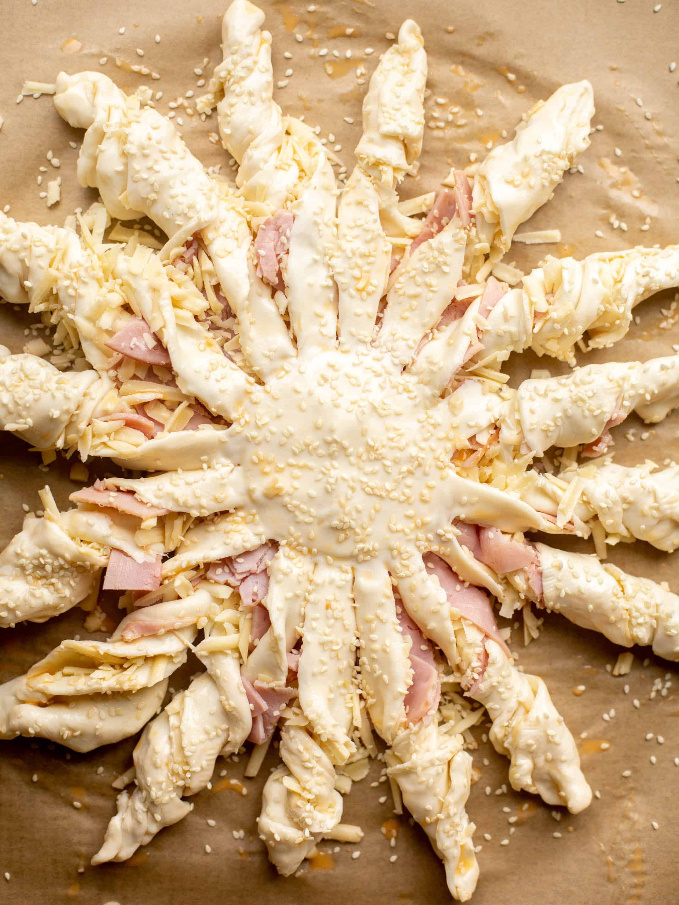 ham and swiss puff pastry twists