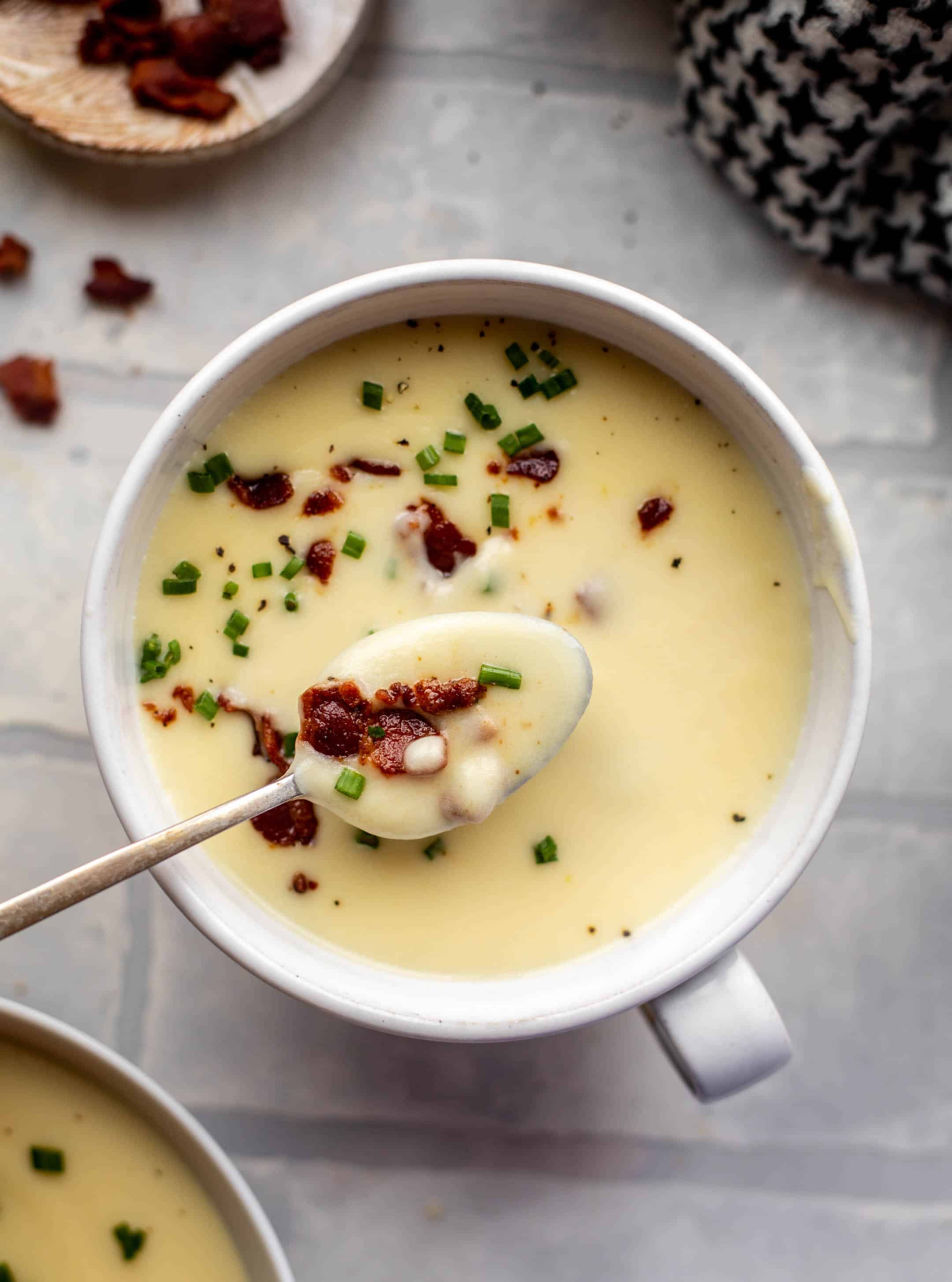 cauliflower potato soup