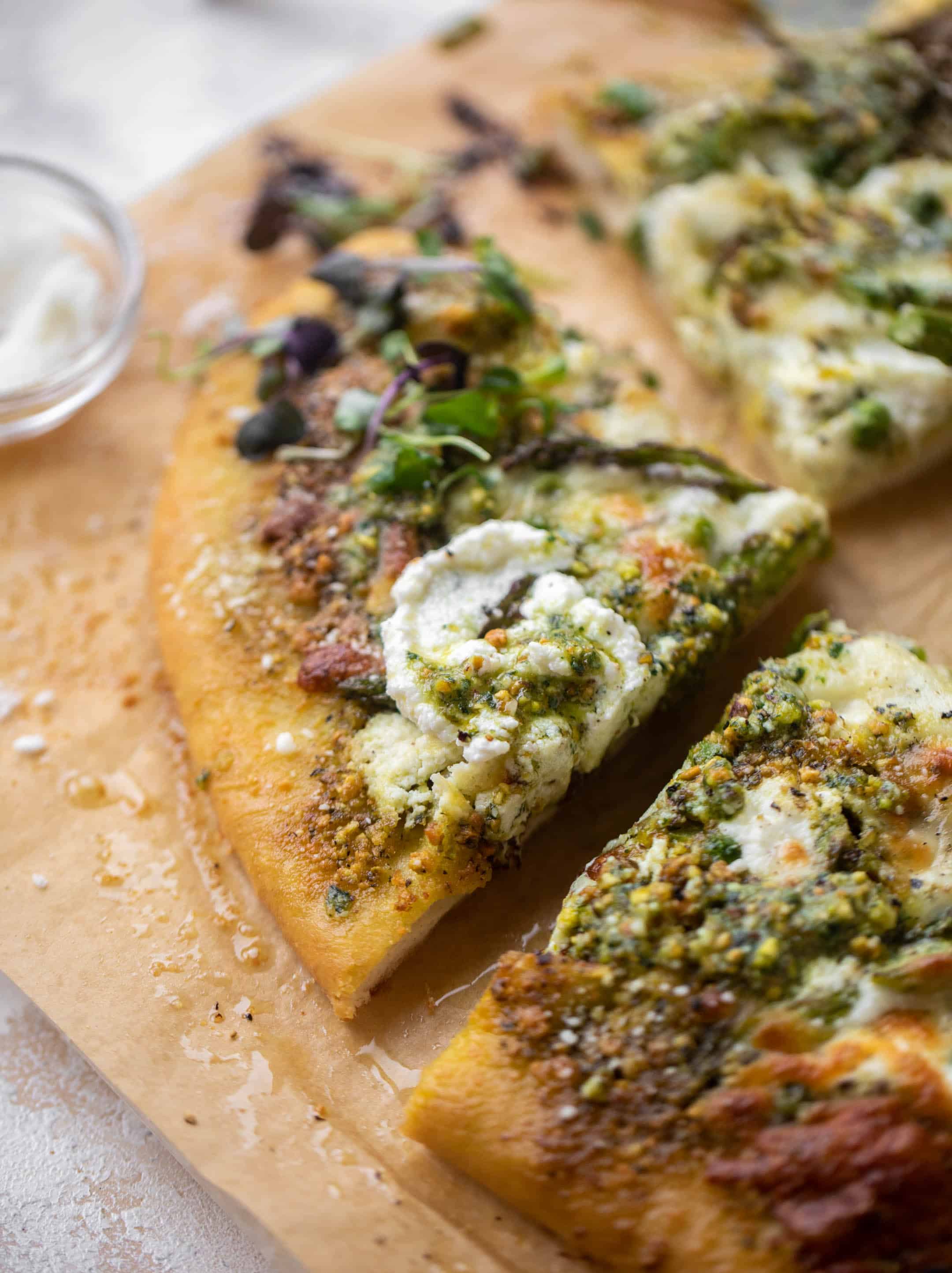 spring pistachio pesto pizza
