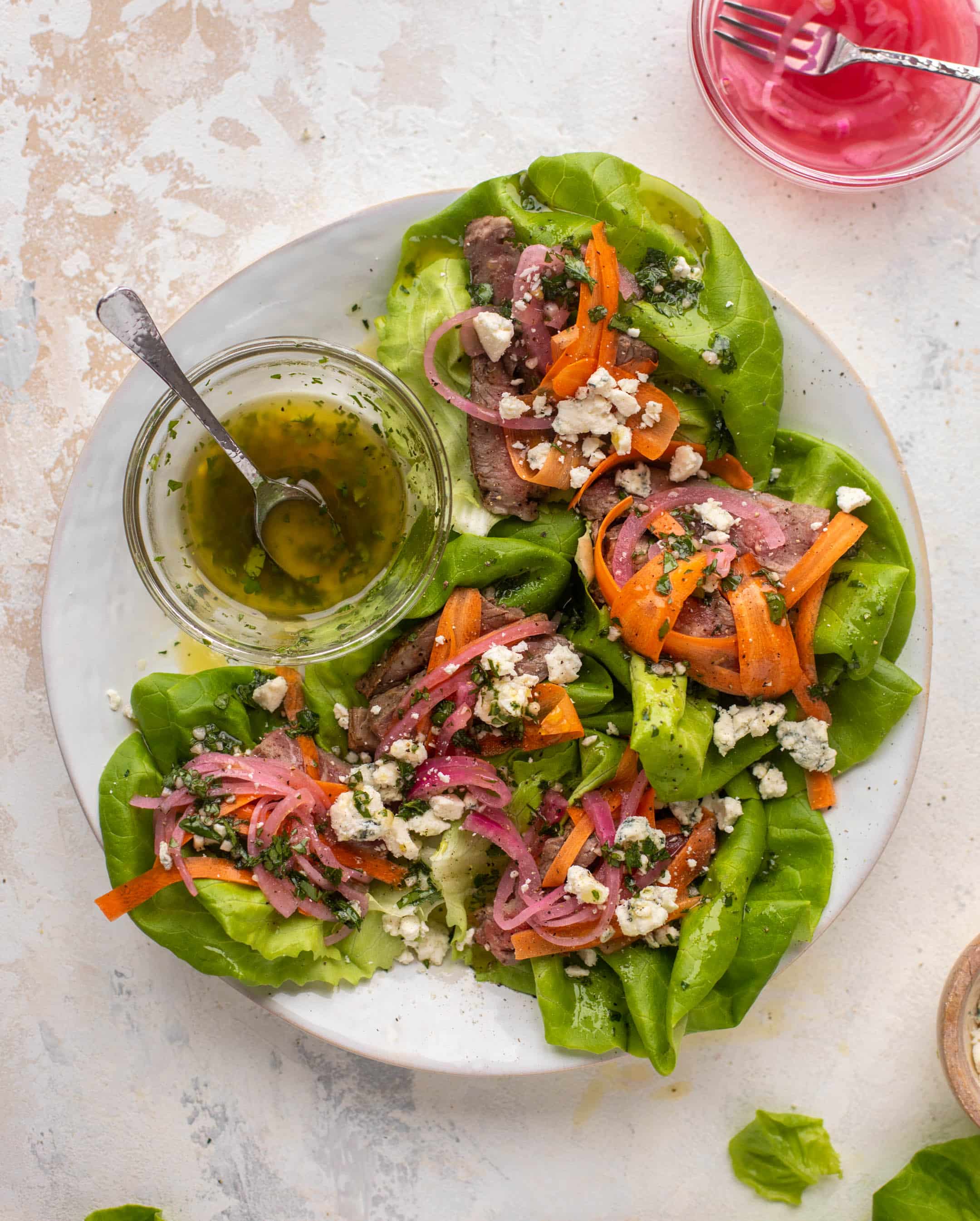 gorgonzola steak lettuce wraps