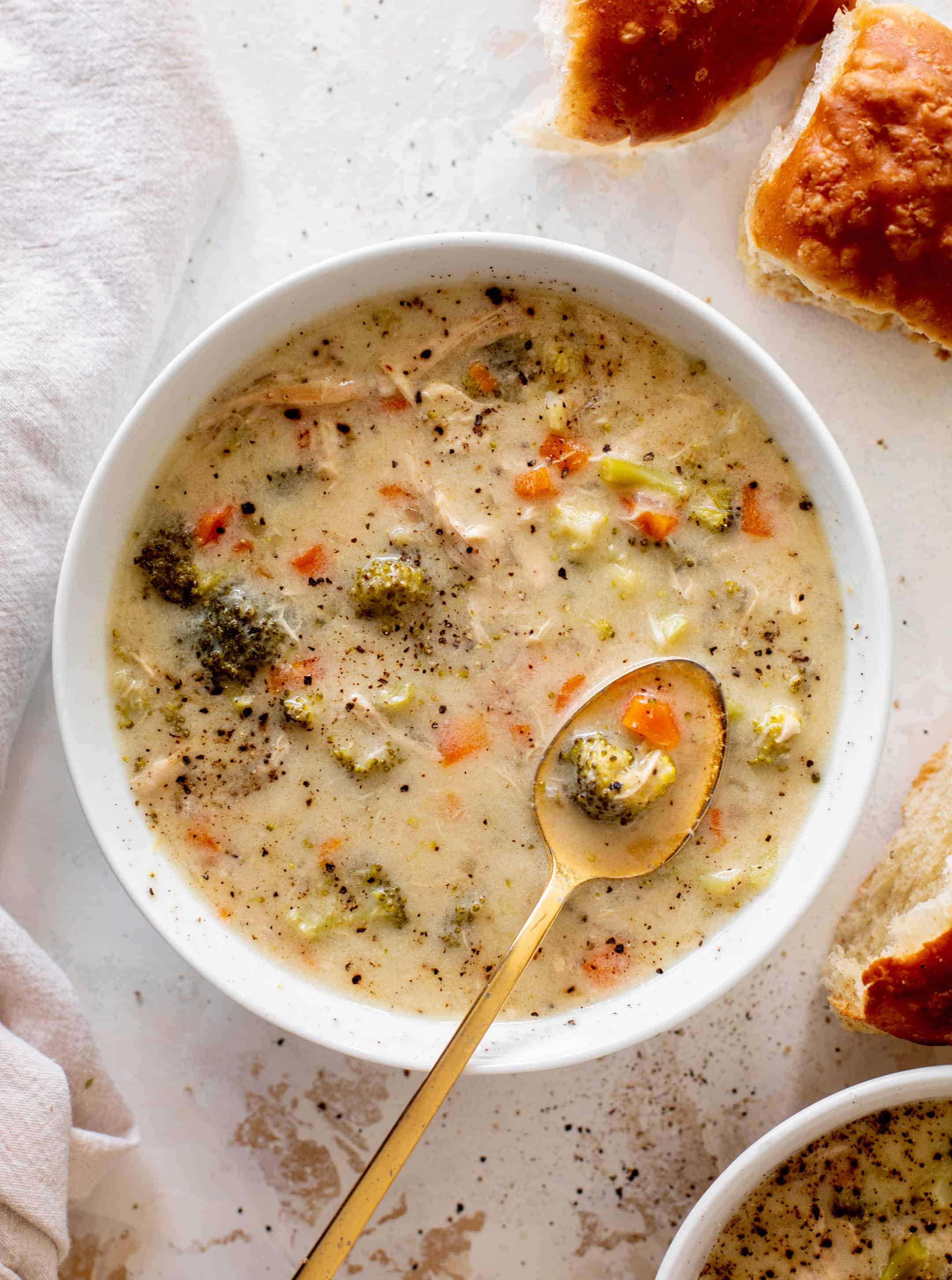 creamy chicken and broccoli soup