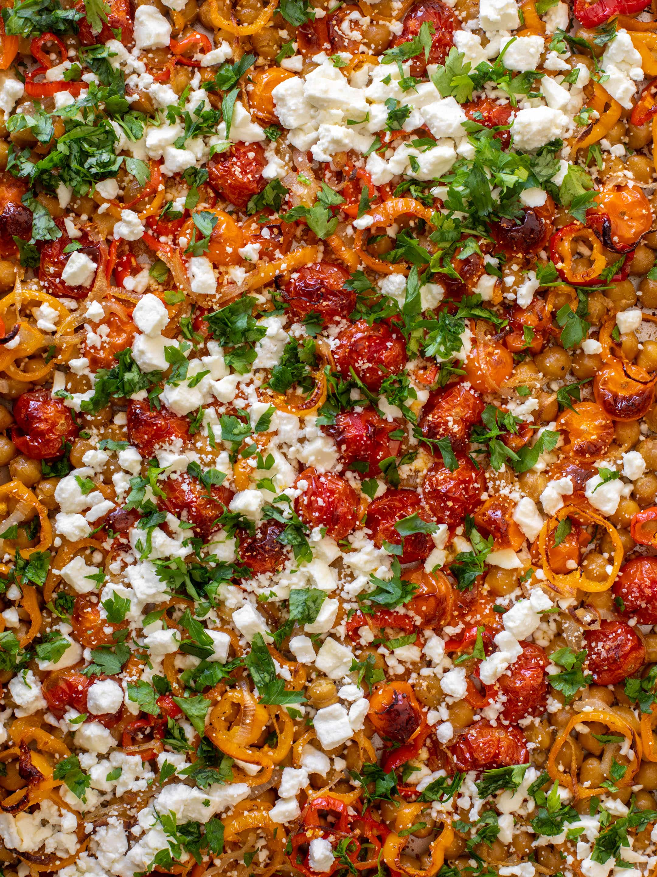 roasted chickpeas with tomatoes and sweet peppers