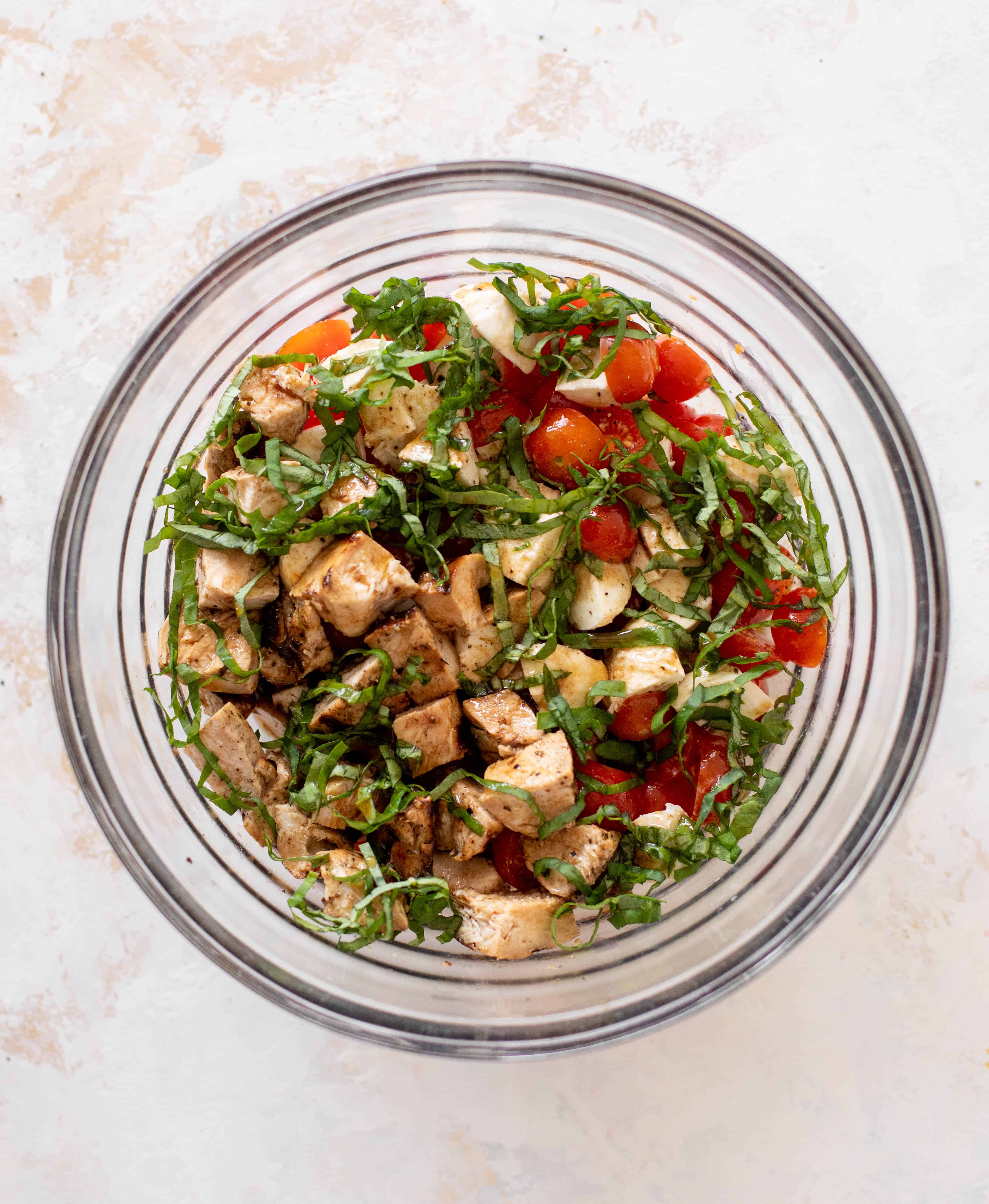 grilled chicken caprese lunch bowl