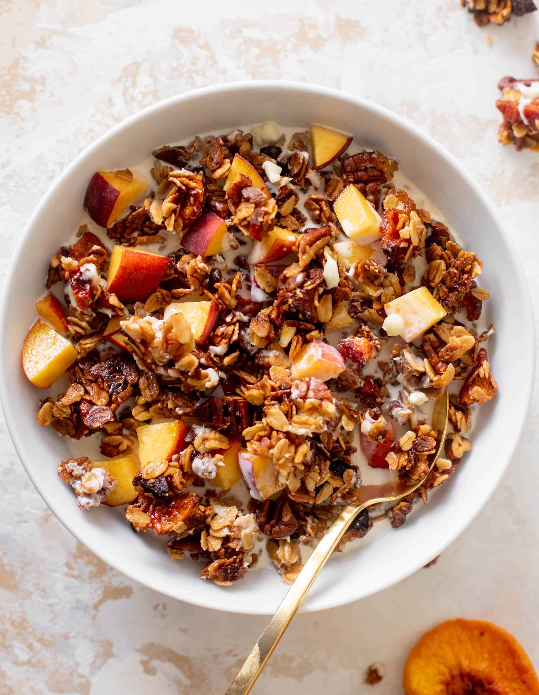 peach cobbler granola