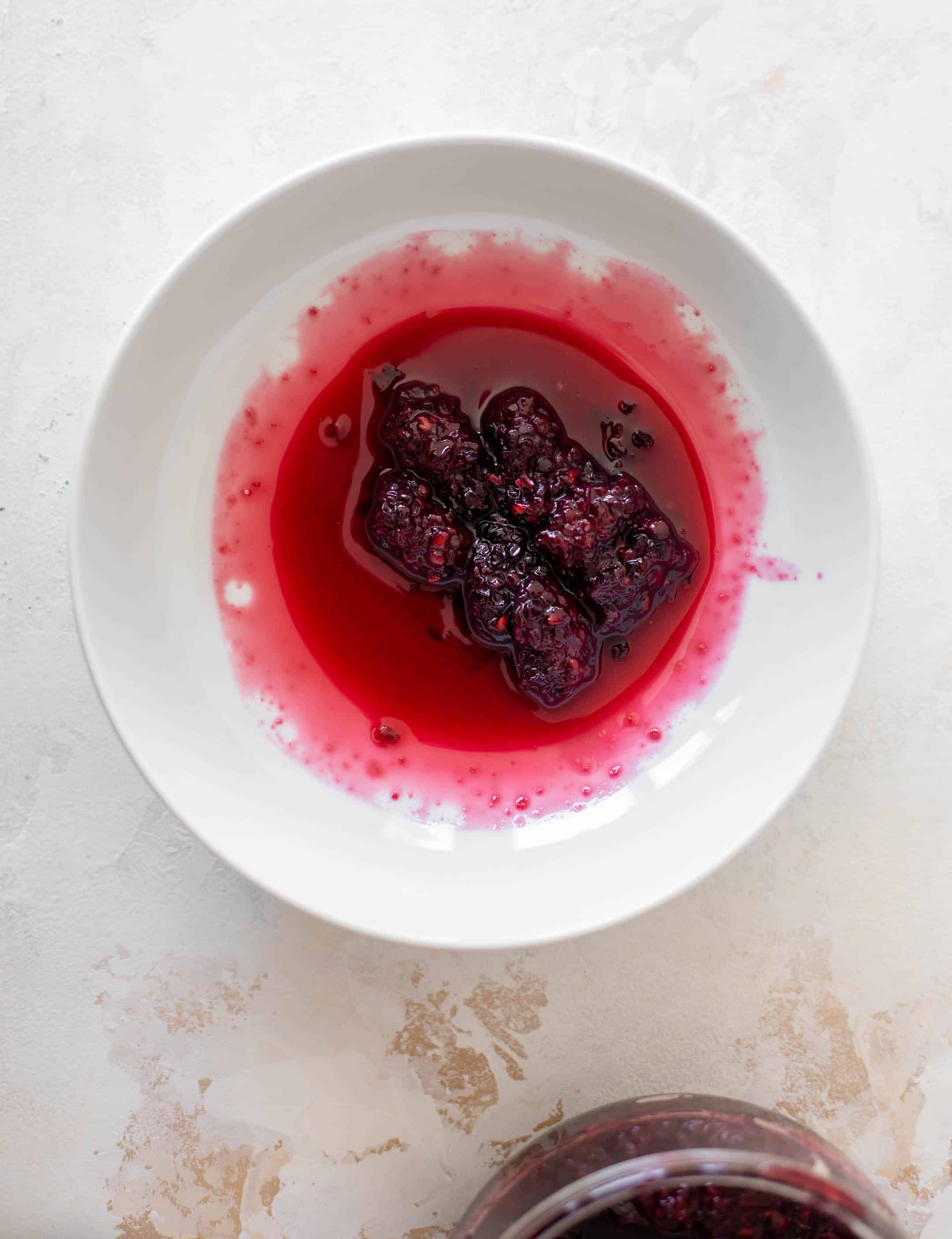 blackberry chip overnight oats