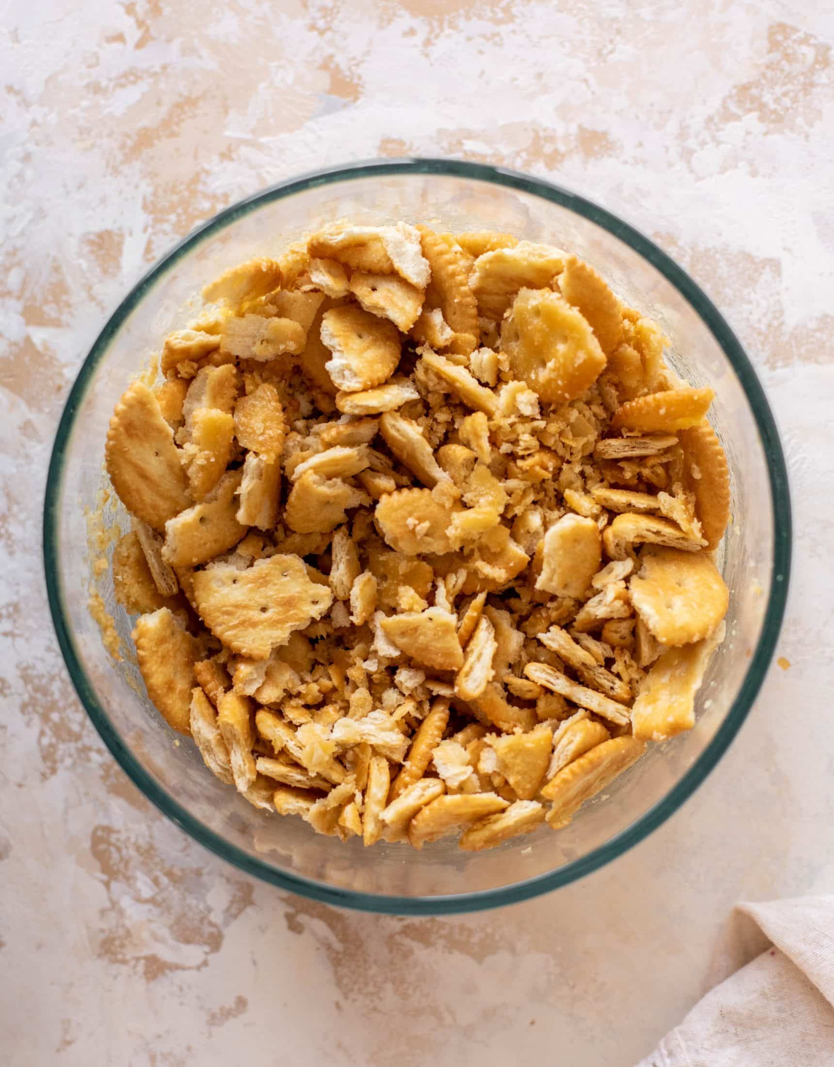 scalloped corn with ritz cracker crunchies