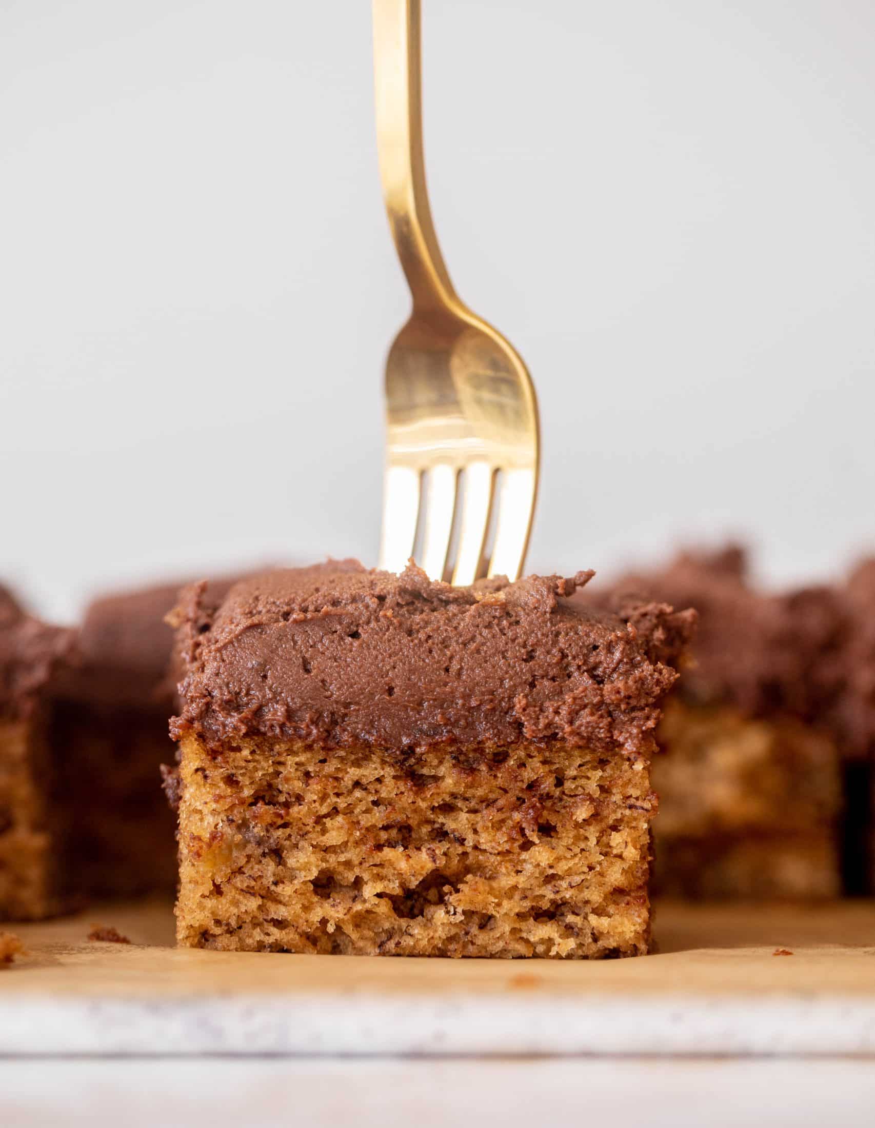 banana cake with chocolate peanut butter frosting